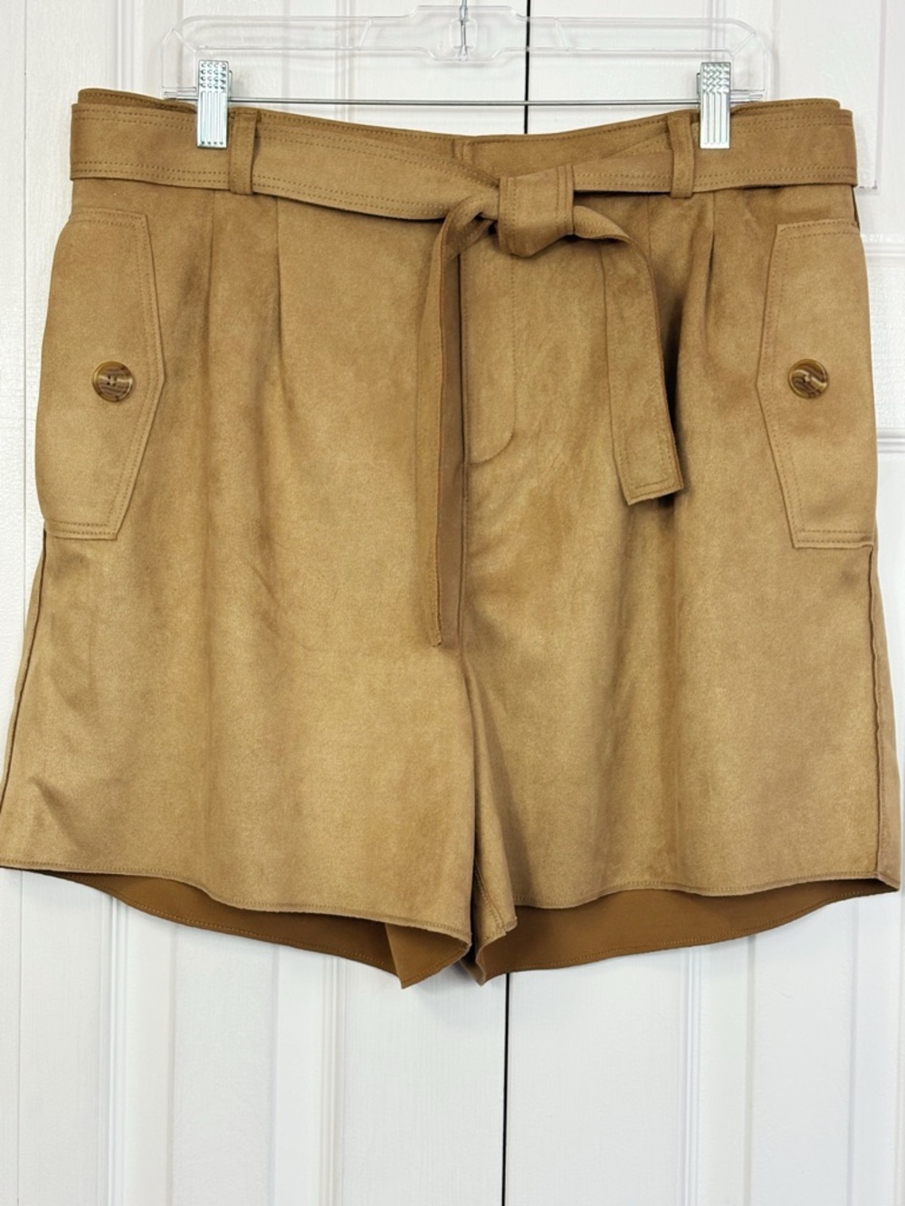 Banana Republic Camel Tan Faux Brushed Suede Pleated 5" Shorts w/ Belt 14